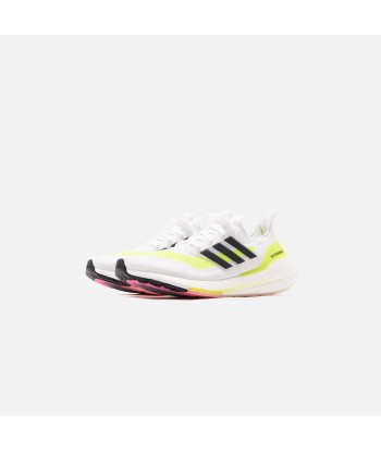 adidas Ultraboost 21 - Footwear White / Core Black / Solar Yellow Le MVP de beaucoup