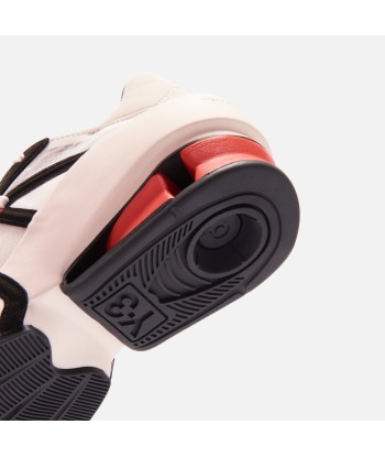 Y-3 Sukui III - Off White / Black / Red sur le site 