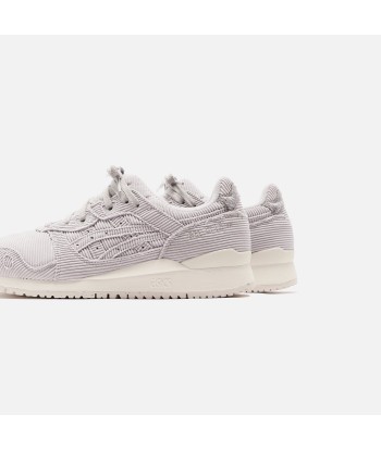 Asics WMNS Gel-Lyte III OG Corduroy - Oyster Grey Toutes les collections ici