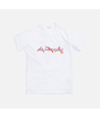 Filling Pieces Handshake Tee - White chez Cornerstreet bien 