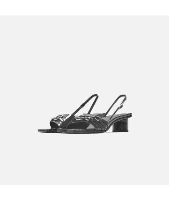 Justine Clenquet Patent Sandals - Drew Black s'inspire de l'anatomie humaine