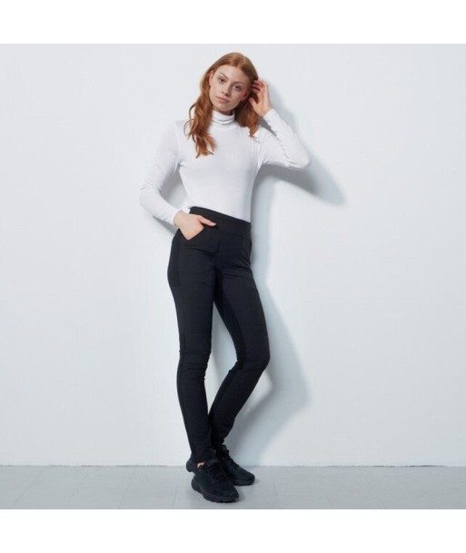 Daily Sport: Women's Annecy 32" Pants - Black en stock