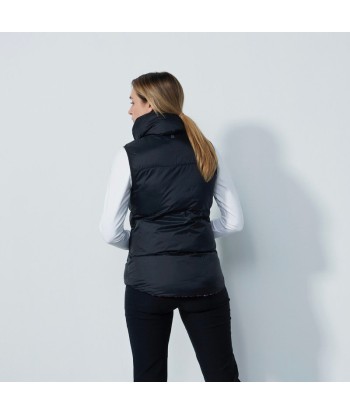 Daily Sports: Women's Airdrie Reversible Padded Vest - Black and Print de France