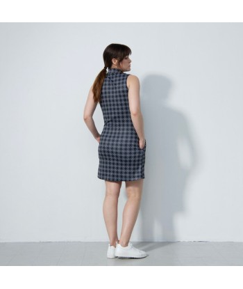 Daily Sports: Women's Albarry Barrie Sleeveless Dress - Check Print Les magasins à Paris et en Île-de-France