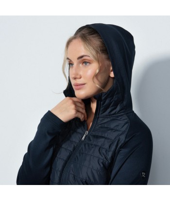 Daily Sports: Women's Allos Hybrid Jacket - Dark Navy les ctes