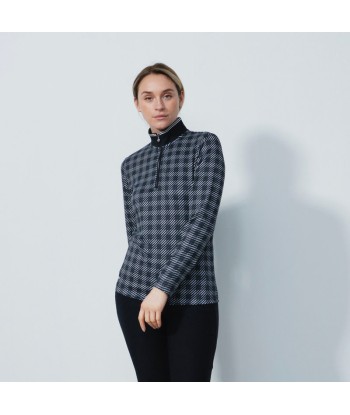 Daily Sports: Women's Barrie Printed Check Long Sleeve Polo Shirt basket pas cher