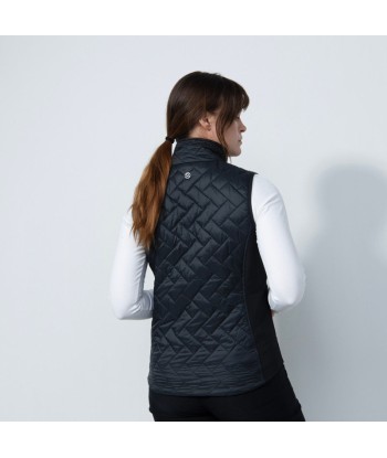 Daily Sports: Women's Bonnie Padded Vest - Black Vous souhaitez 