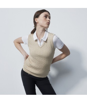 Daily Sports: Women's Madelene V-Neck Sweater Vest - Raw Beige Amélioration de cerveau avec