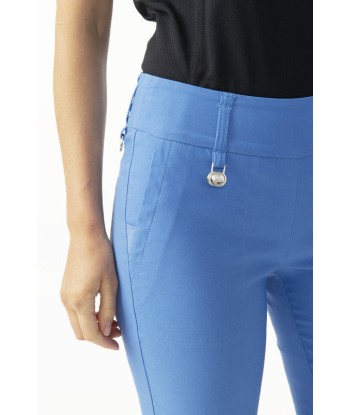 Daily Sports: Women's Magic 22" Shorts - Pacific Blue (Size 10) SALE offre 