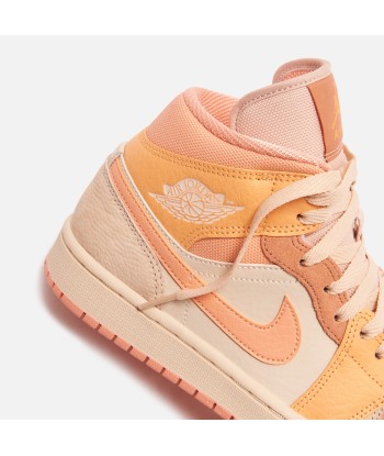 Nike WMNS Air Jordan 1 Mid FP - Atomic Orange / Apricot Agate / Terra Blush Découvrez la collection